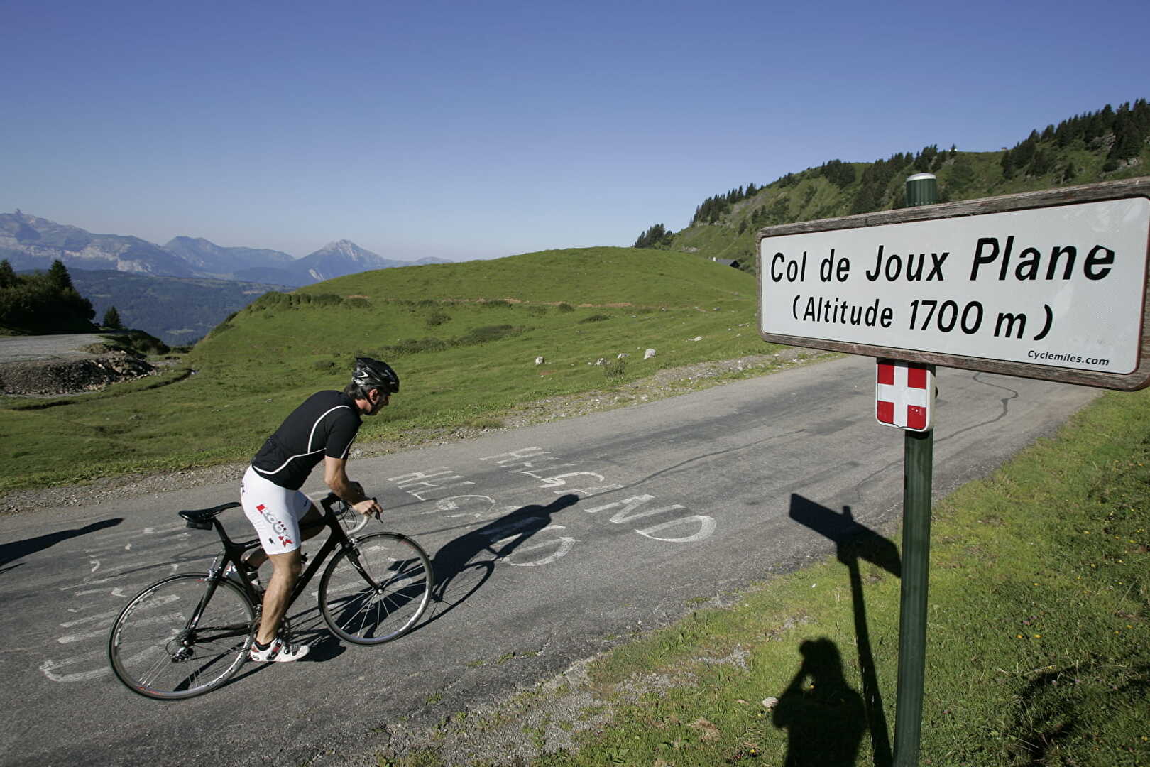 Montée col Joux Plane