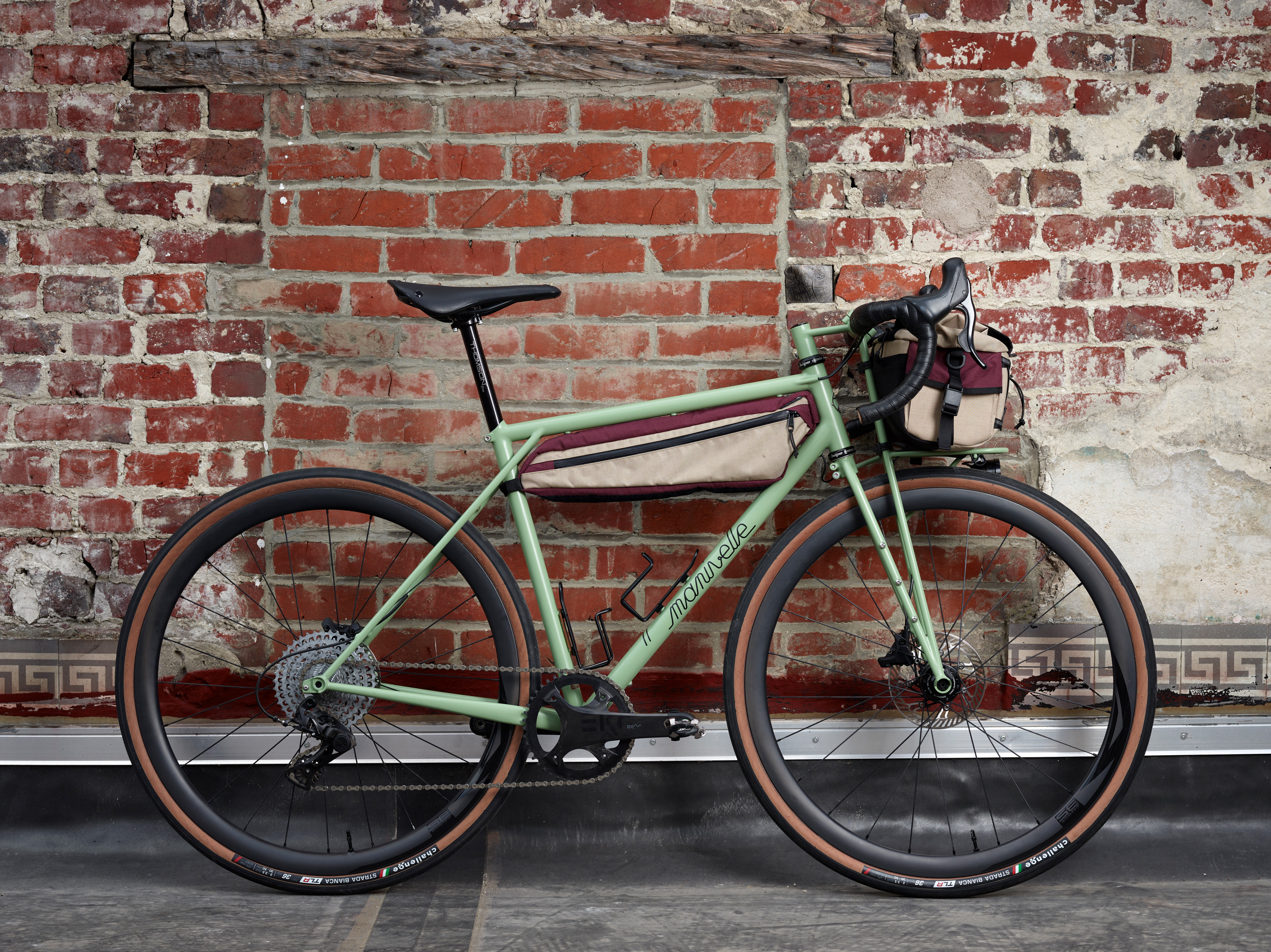 Vélo artisanal lors du Concours de Machines