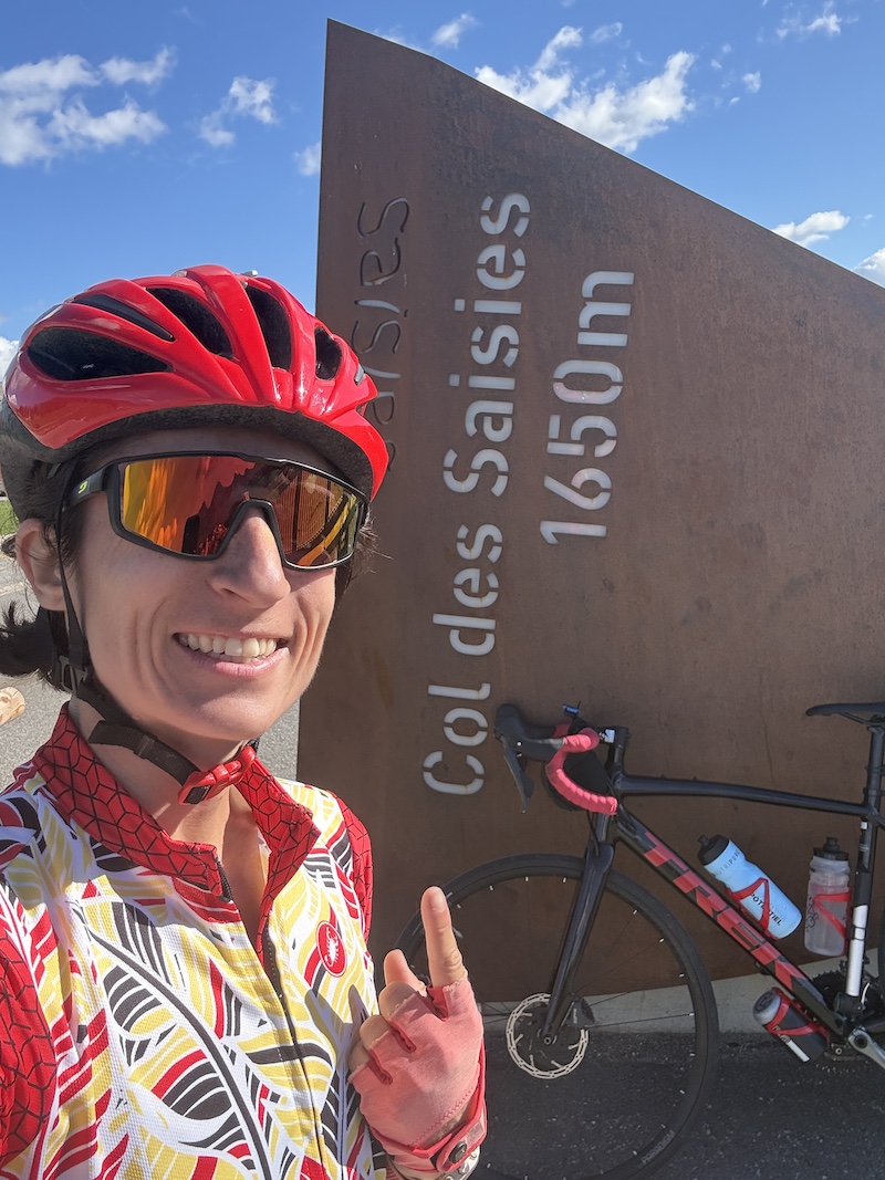 Viaje en bicicleta de Mathilda Boissot por la Ruta de los Grandes Alpes