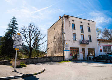 Hôtel des Voyageurs