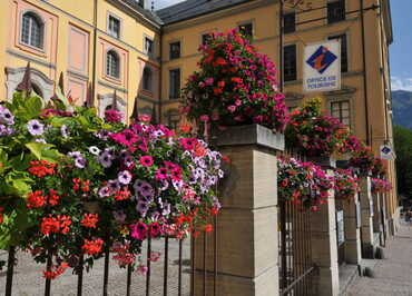 Office de tourisme Montagnicimes - Bureau Saint-Jean-de-Maurienne