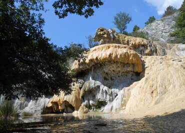 La fontaine pétrifiante