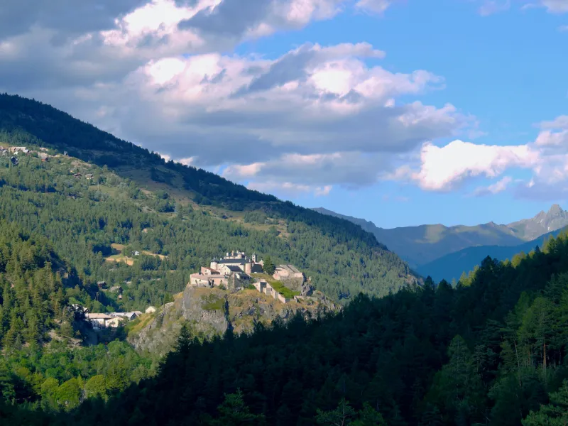 Chateau-Queyras, porte d'entrée du massif du Queyras