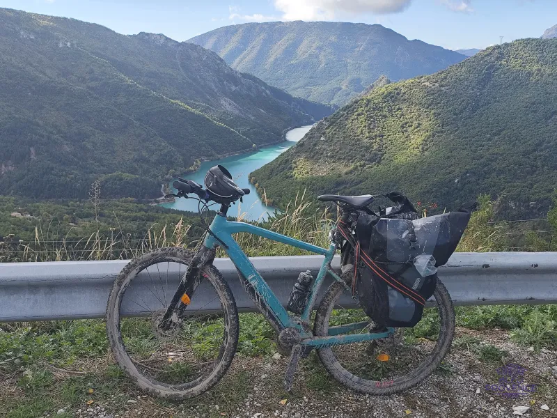 Vue sur le Barrage de Chaudanne
