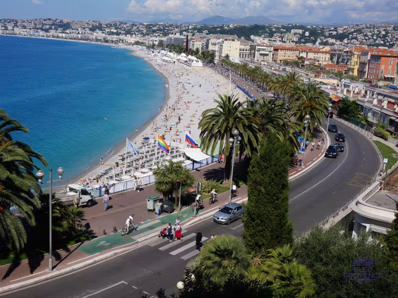 La Promenade des Anglais depuis la Tour Bellanda a Nice