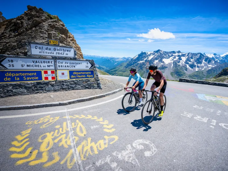 Arrivée au sommet du col du Galibier