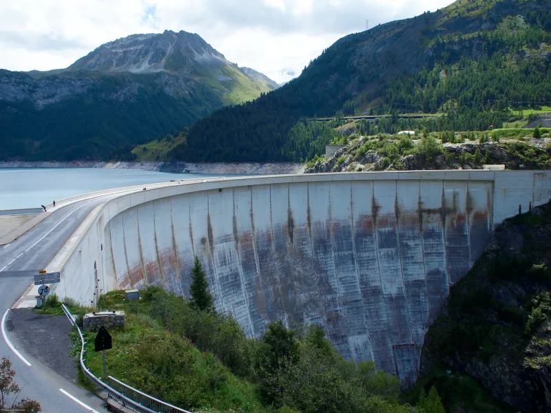 Le Barrage du Chevril a Tignes