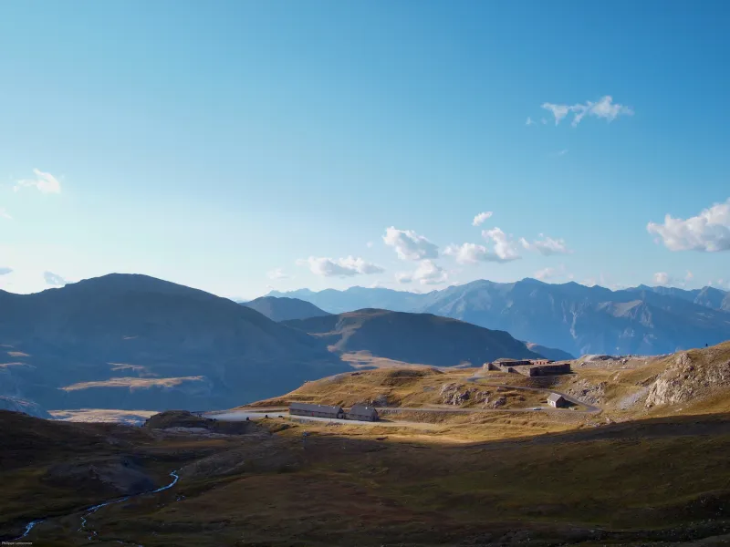 Le camp des Fourches au col de Restefond