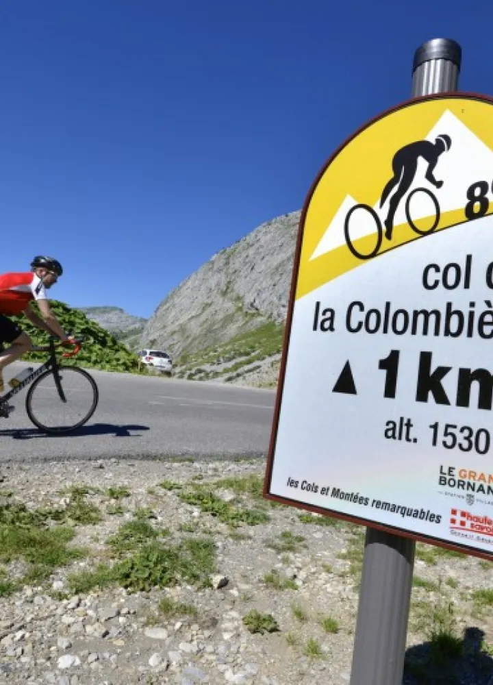 Borne col de la Colombière