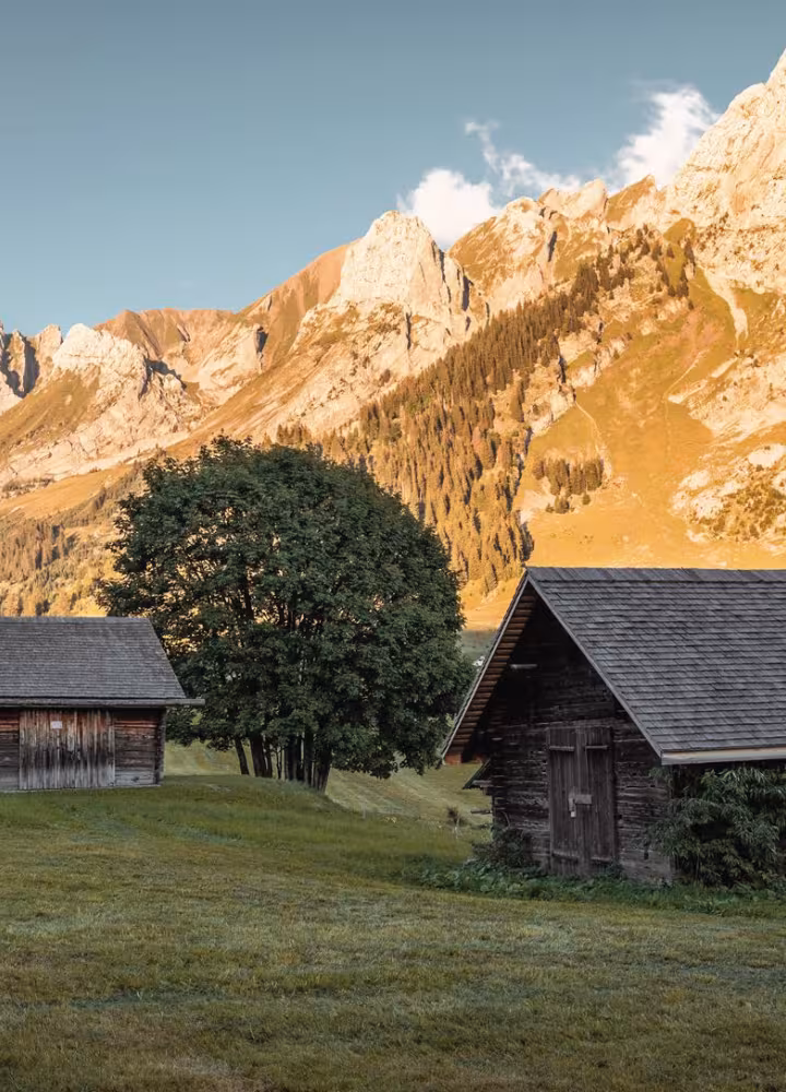 Chalets typiques autour de la Clusaz