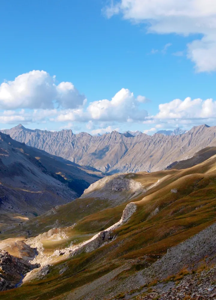 Ambiance lunaire au col de la Bonette