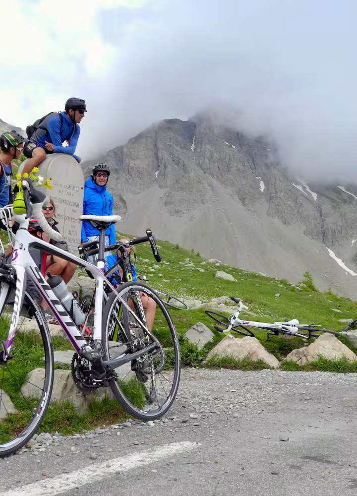 Célébration du passage du col de la Cayolle