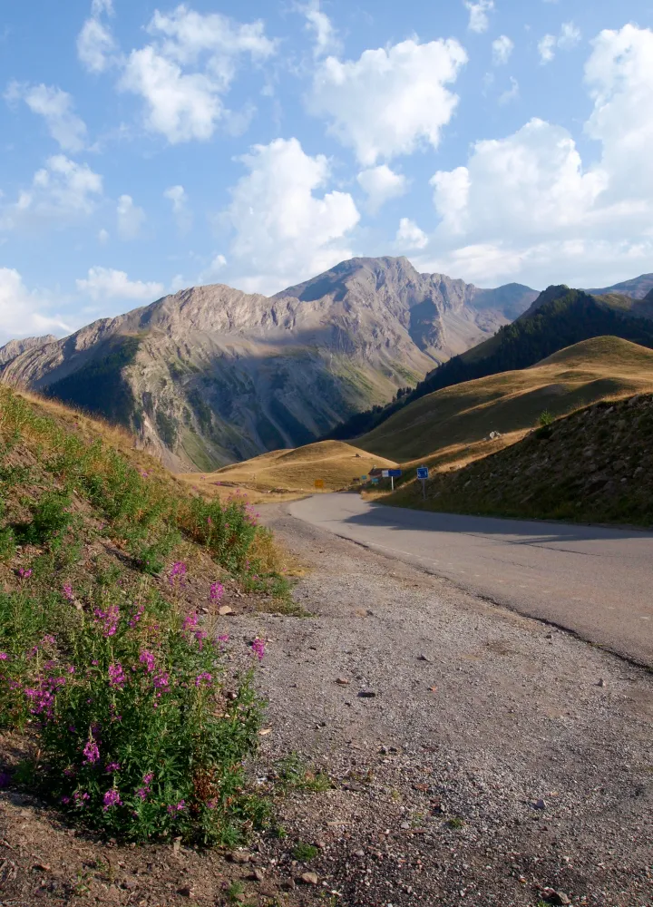 Versant sud du Col de Vars côte Ubaye