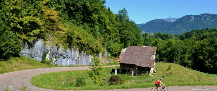 La montée du col du Frêne
