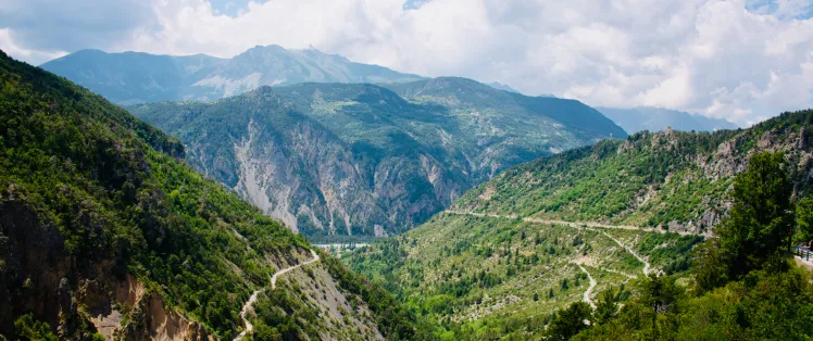 Montée vers Valberg depuis Guillaumes