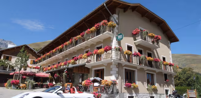 Hôtel du Crêt-Rond