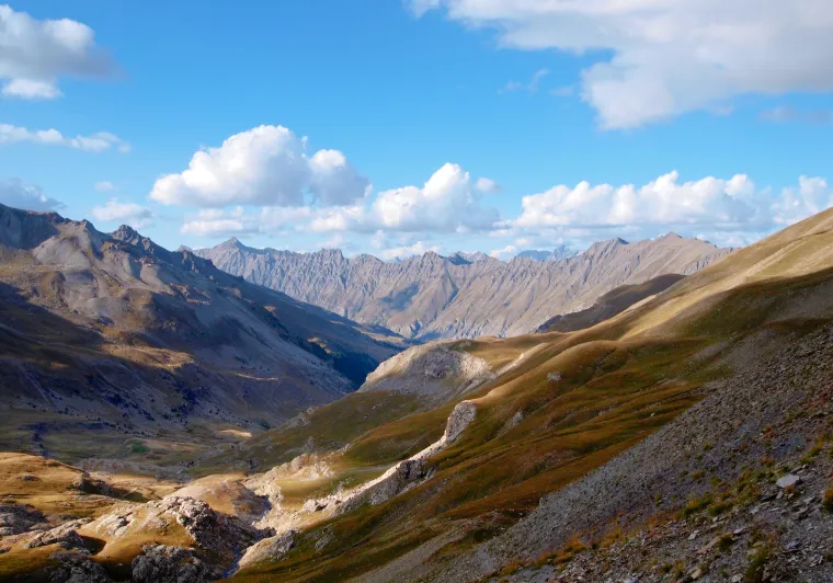 Ambiance lunaire au col de la Bonette