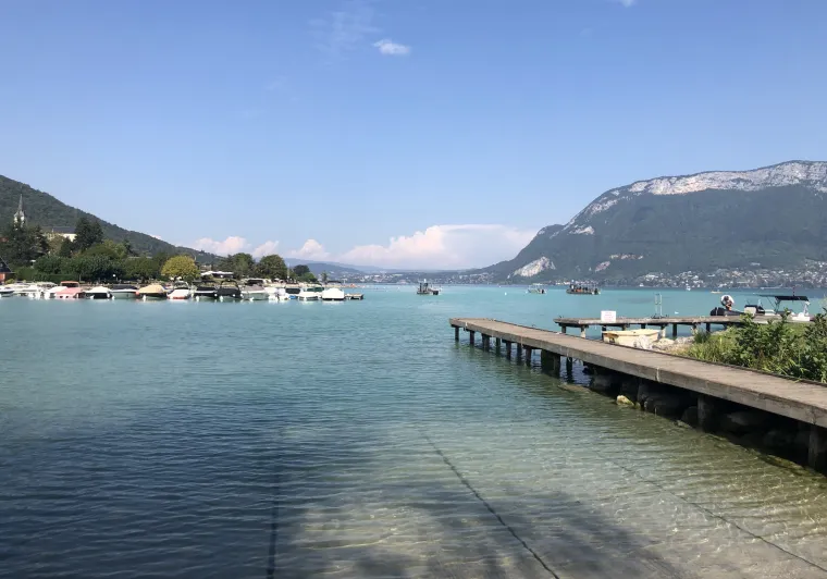Le port de Sevrier sur le Lac d'Annecy