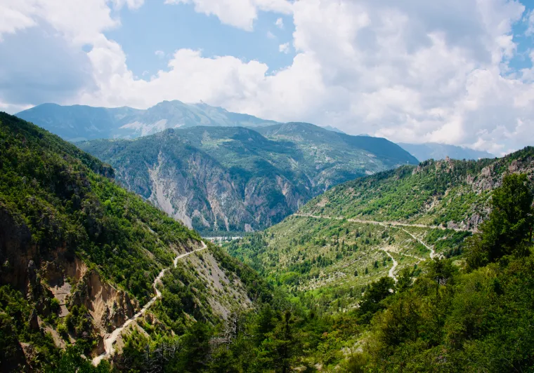 Montée vers Valberg depuis Guillaumes