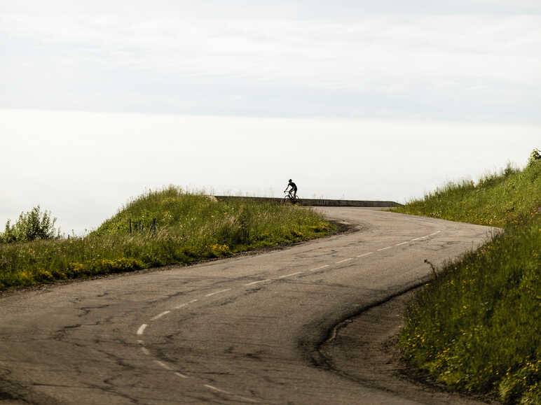 montée vers Avoriaz à vélo