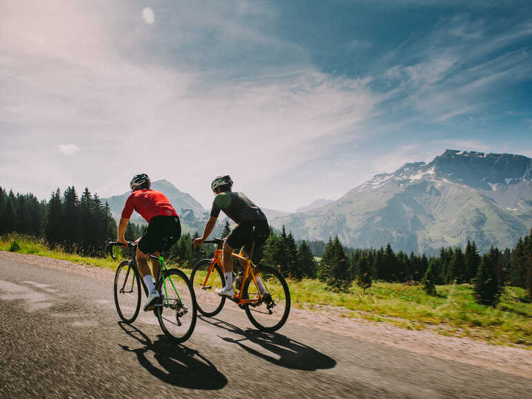 cyclists thought Avoriaz climb 