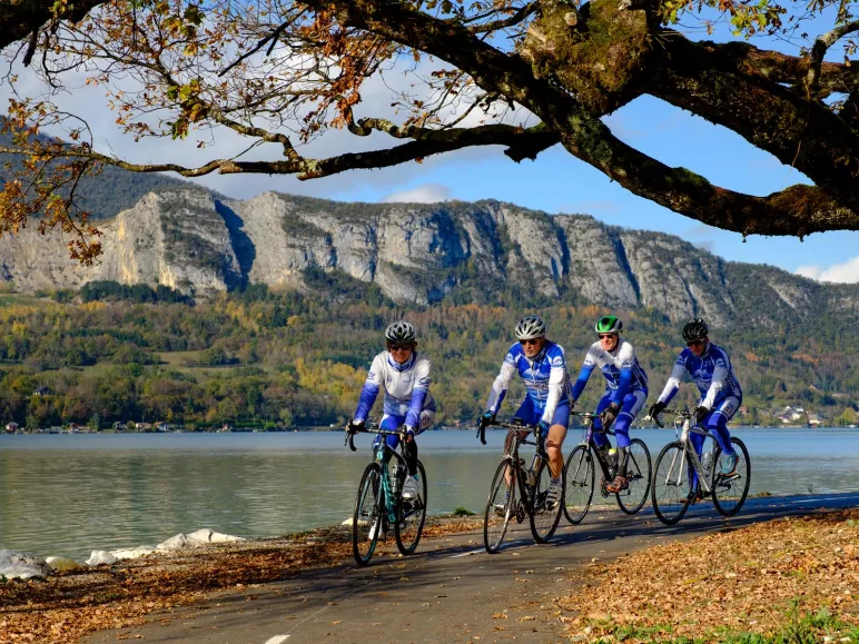 Le Vélo autour des Sources du Lac d'Annecy